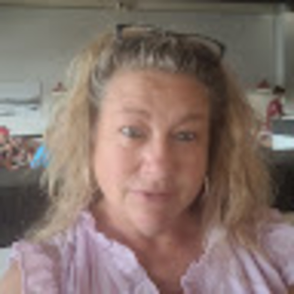 Meet your Posher, Cindy
